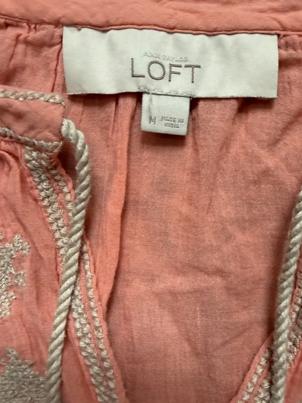 LOFT Coral Pink 100% Cotton Embroidered Boho Chic Indie Tassel Top Size Medium - Picture 7 of 8